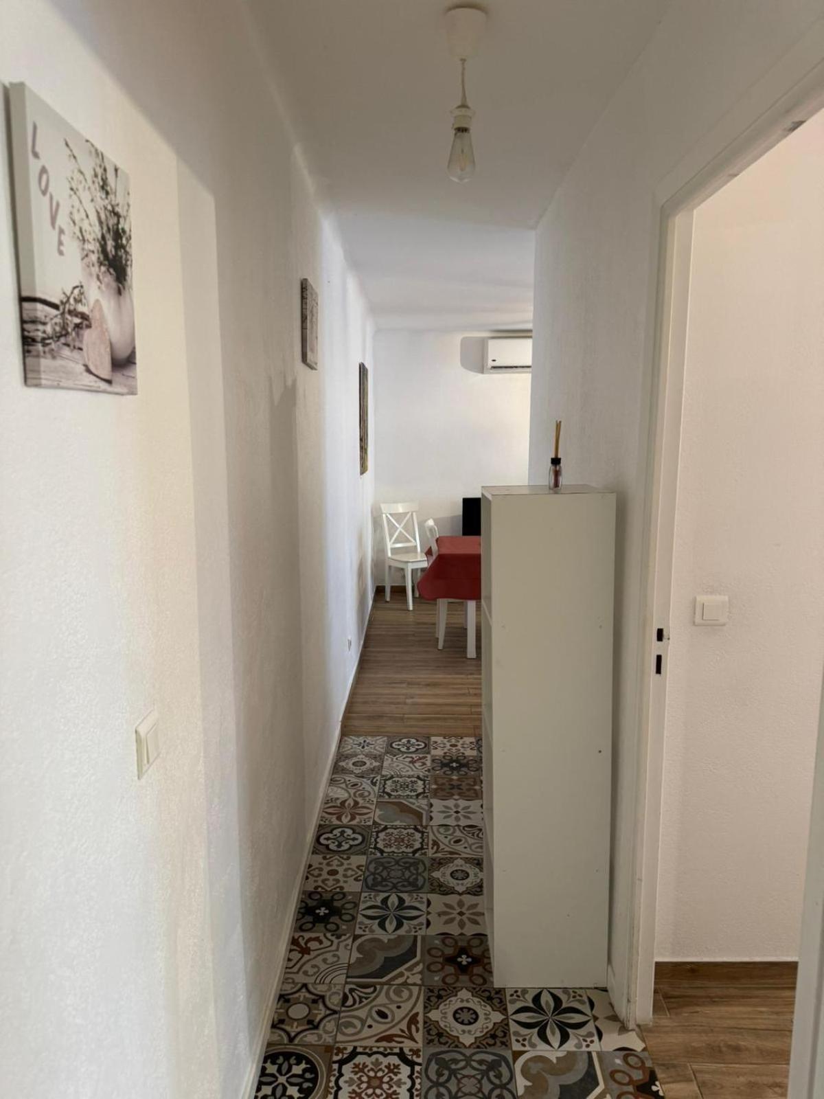 Cosy Poullan, 2-bedroom Apartment, 200 M From The Beach Nizza